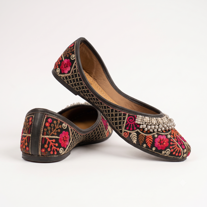 GHUNGHROO BLACK BUCK JUTTI